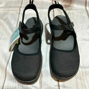 Baretraps Women’s Sandals Lynsie Black Size 7.5M